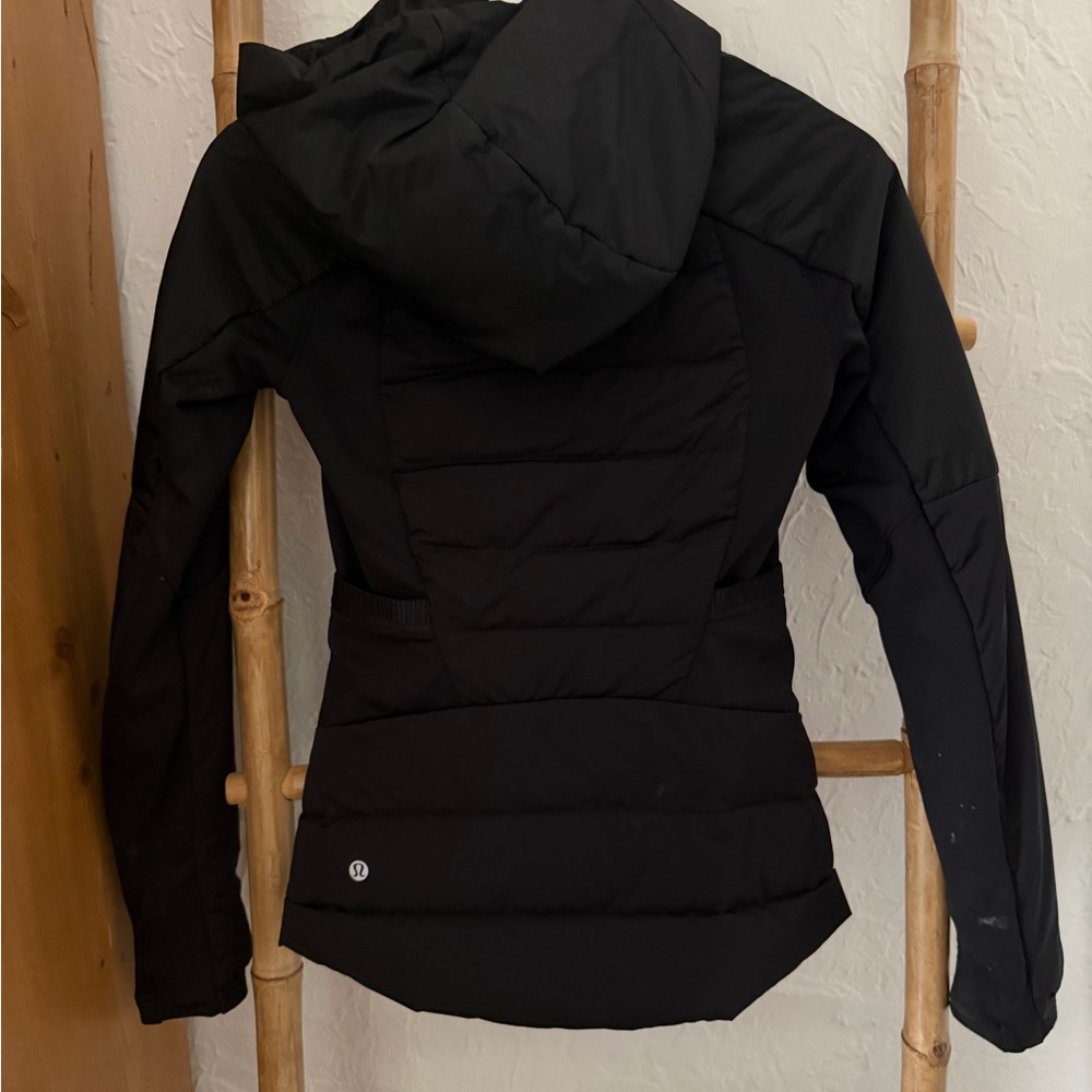 lululemon athletica Black Puffer Jacket - Picture 4 of 7